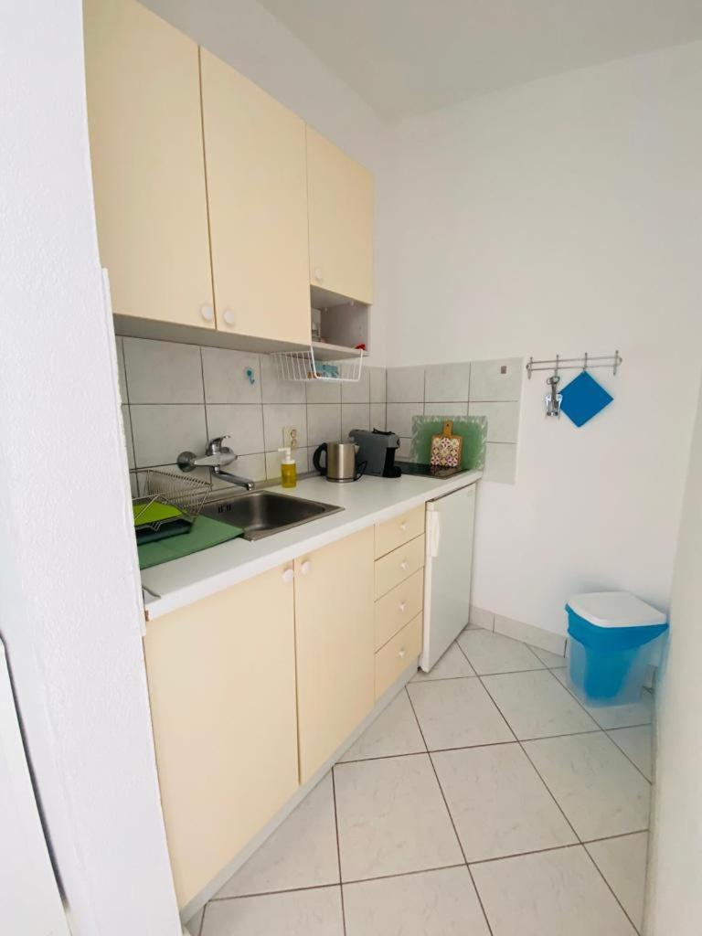 Apartments Milicevic Rogoznica  Eksteriør billede